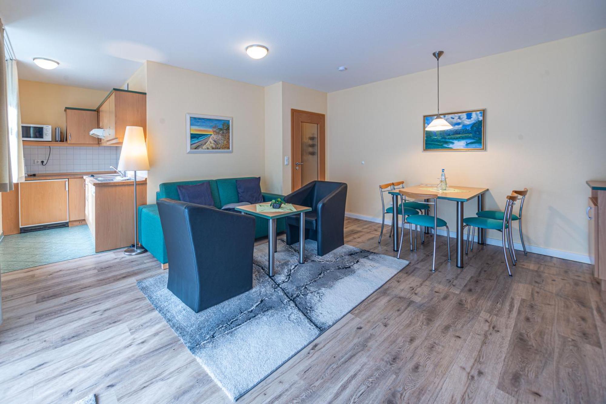 Am Weststrand Apartmenthaus Waldeck Ostseebad Kühlungsborn エクステリア 写真