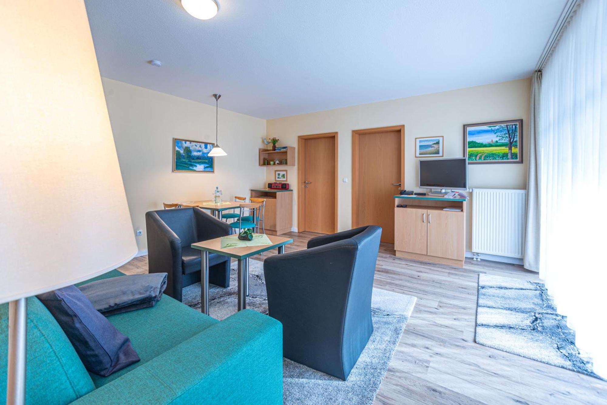 Am Weststrand Apartmenthaus Waldeck Ostseebad Kühlungsborn エクステリア 写真