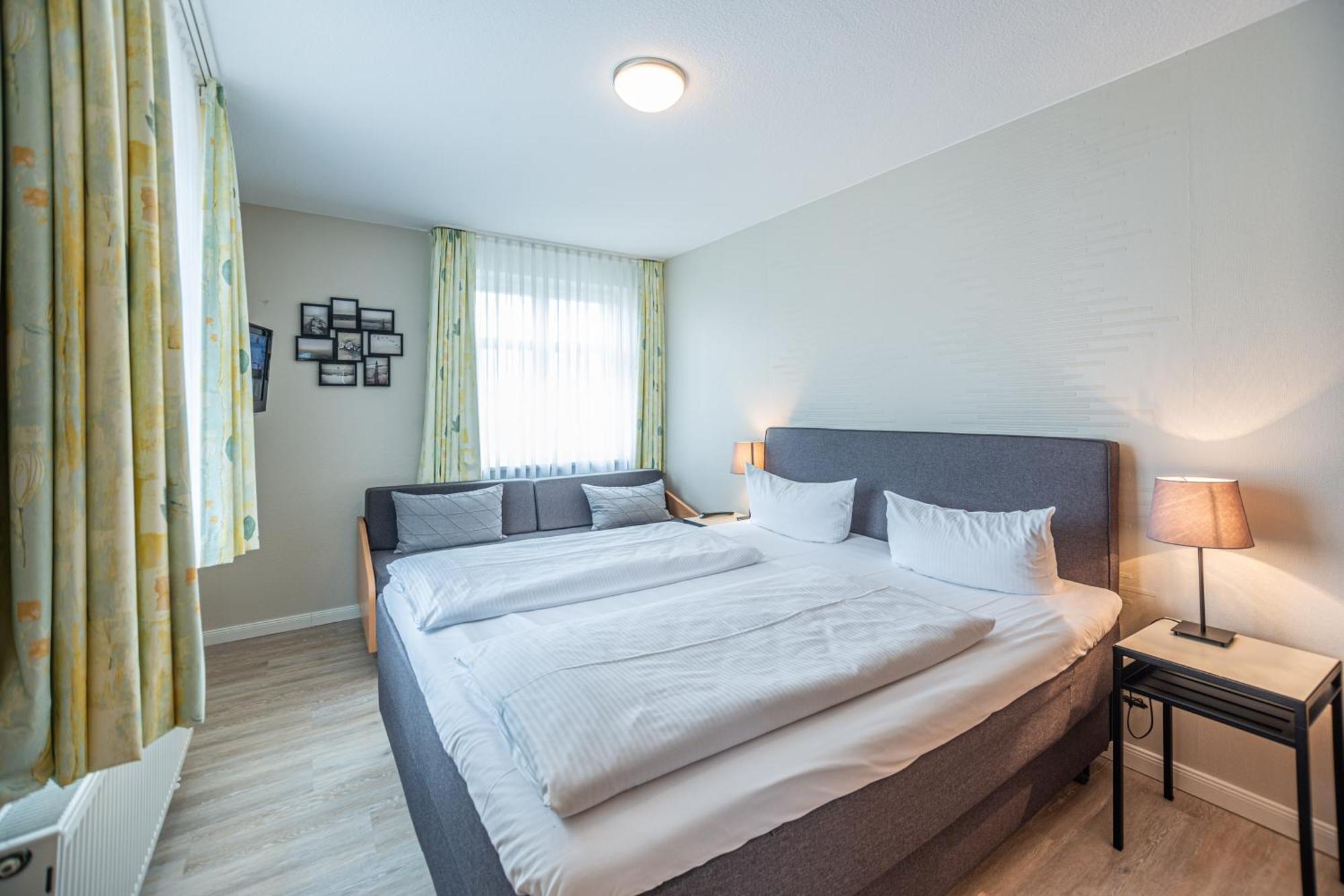 Am Weststrand Apartmenthaus Waldeck Ostseebad Kühlungsborn エクステリア 写真