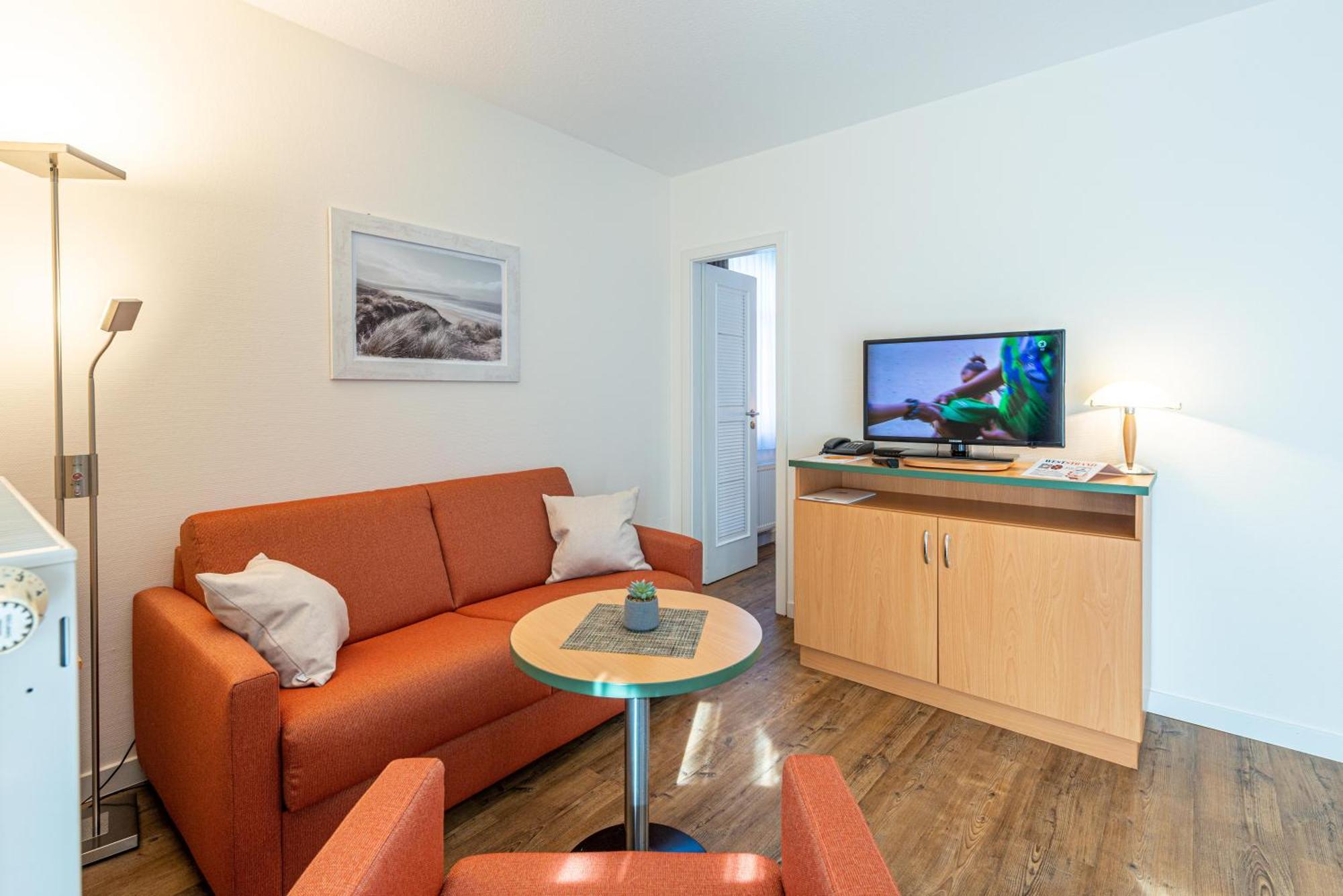 Am Weststrand Apartmenthaus Waldeck Ostseebad Kühlungsborn エクステリア 写真