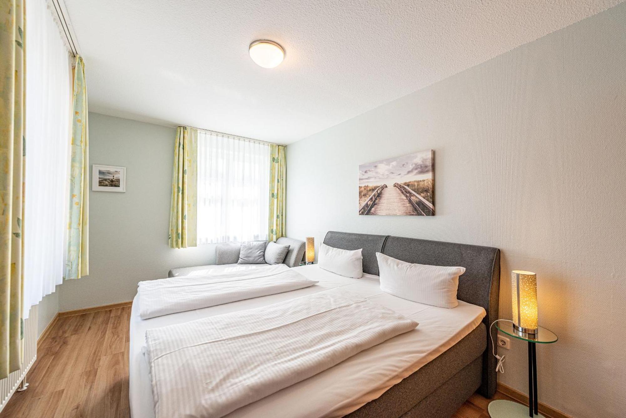 Am Weststrand Apartmenthaus Waldeck Ostseebad Kühlungsborn エクステリア 写真