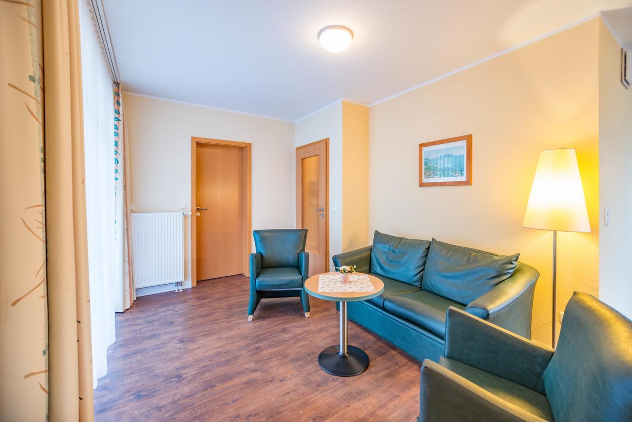 Am Weststrand Apartmenthaus Waldeck Ostseebad Kühlungsborn エクステリア 写真