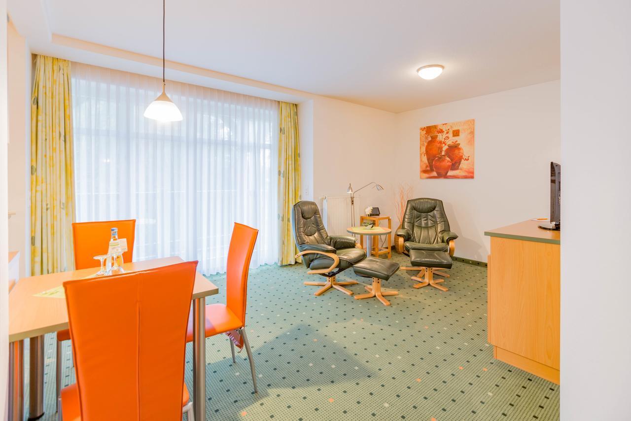 Am Weststrand Apartmenthaus Waldeck Ostseebad Kühlungsborn エクステリア 写真