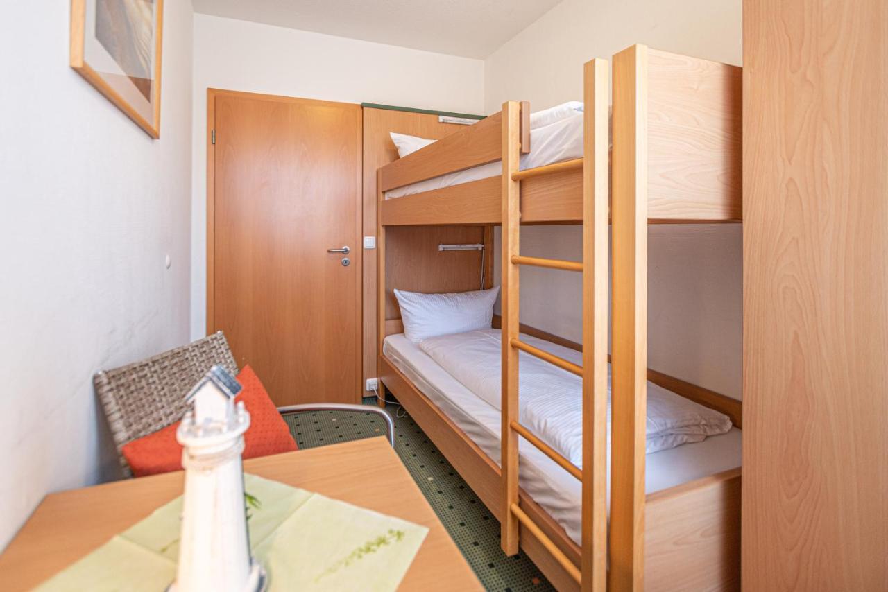 Am Weststrand Apartmenthaus Waldeck Ostseebad Kühlungsborn エクステリア 写真
